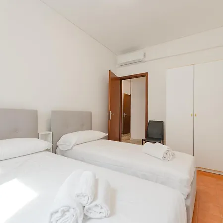 Parco Delle Mura - Tra Centro E Stazione Treni شقة